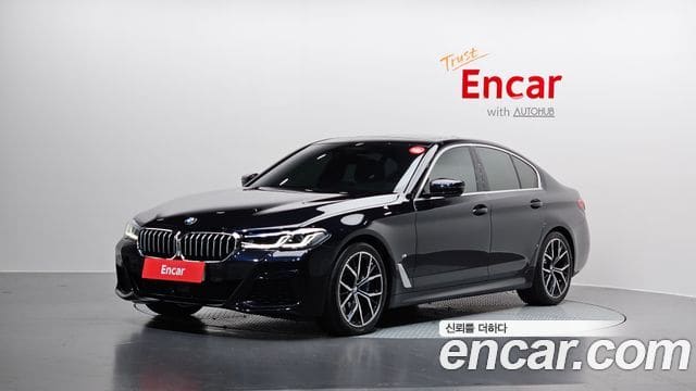 BMW 5 Series — фото 1
