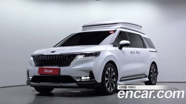 Kia Carnival — фото 1