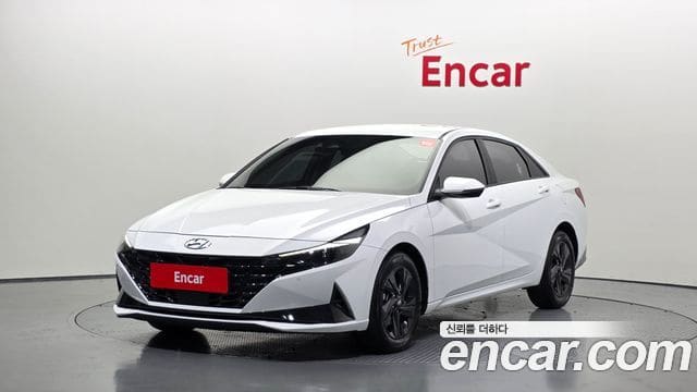 Hyundai Avante — фото 1