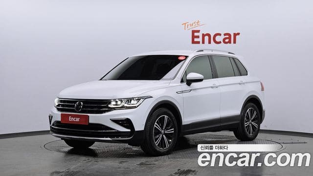 Volkswagen Tiguan — фото 1