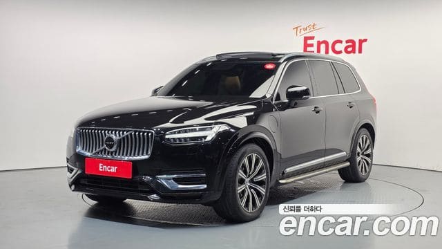 Volvo XC90 — фото 1