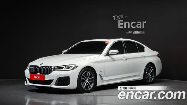 BMW 5 Series — фото 1