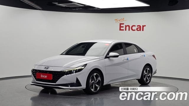 Hyundai Avante — фото 1