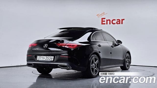 Mercedes-Benz CLA-Class — фото 1