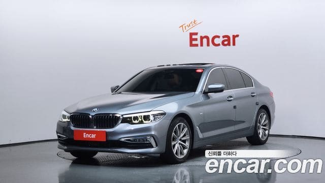 BMW 5 Series — фото 1