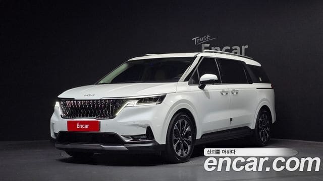 Kia Carnival — фото 1