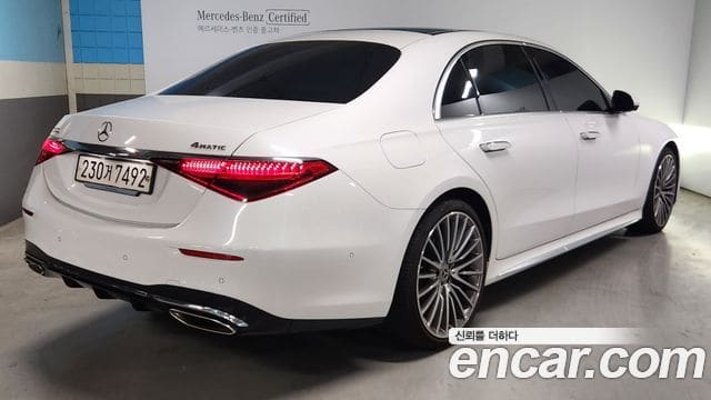 Mercedes-Benz S-Class — фото 1