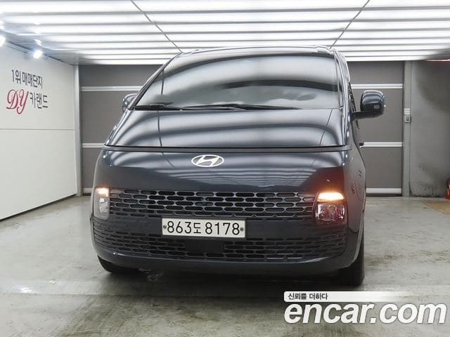 Hyundai Staria — фото 1