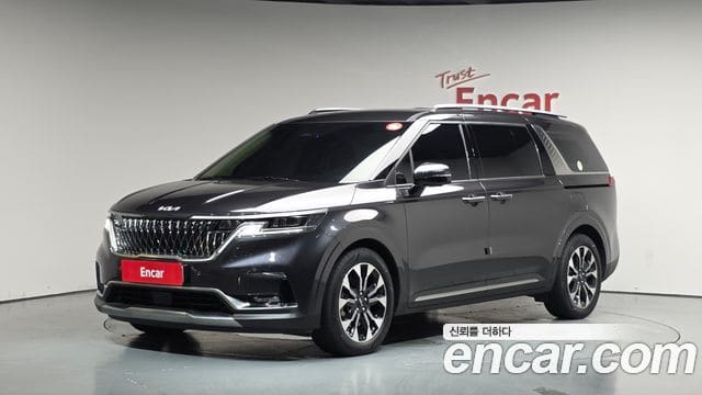 Kia Carnival — фото 1