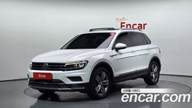 Volkswagen Tiguan — фото 1