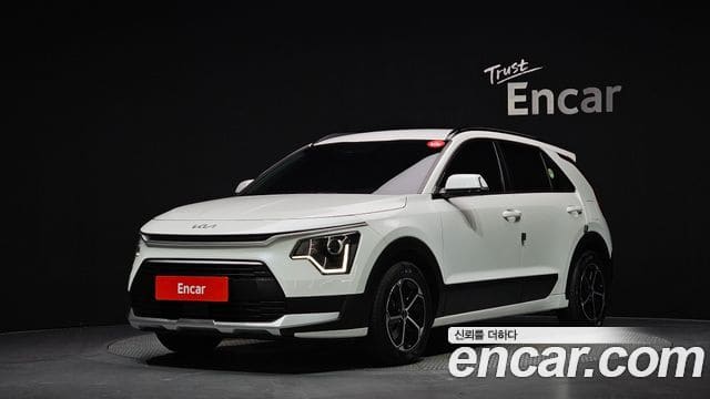 Kia Niro — фото 1