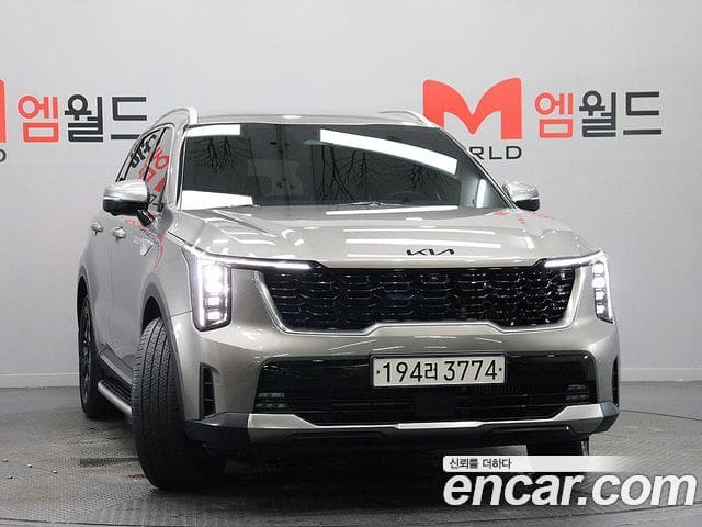 Kia Sorento — фото 1