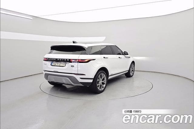 Land Rover Range Rover Evoque — фото 1