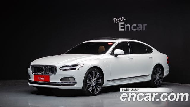 Volvo S90 — фото 1