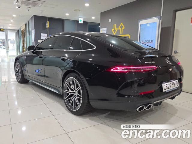 Mercedes-Benz AMG GT — фото 1