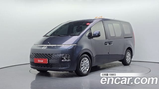 Hyundai Staria — фото 1