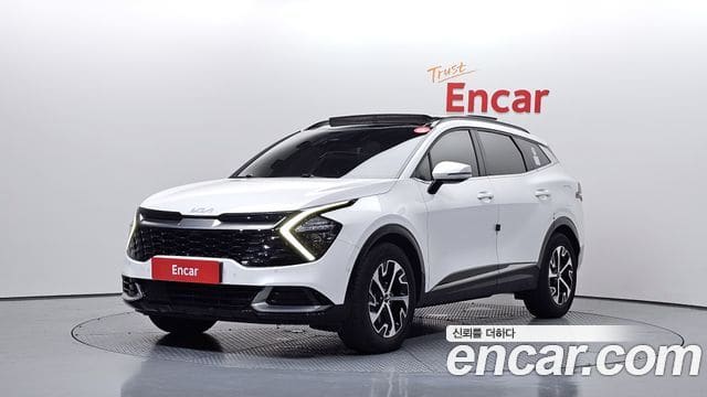 Kia Sportage — фото 1