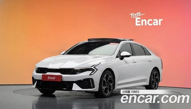 Kia K5 — фото 1