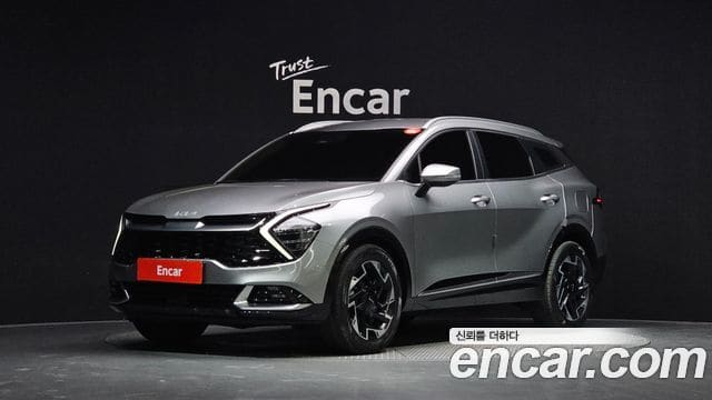 Kia Sportage — фото 1