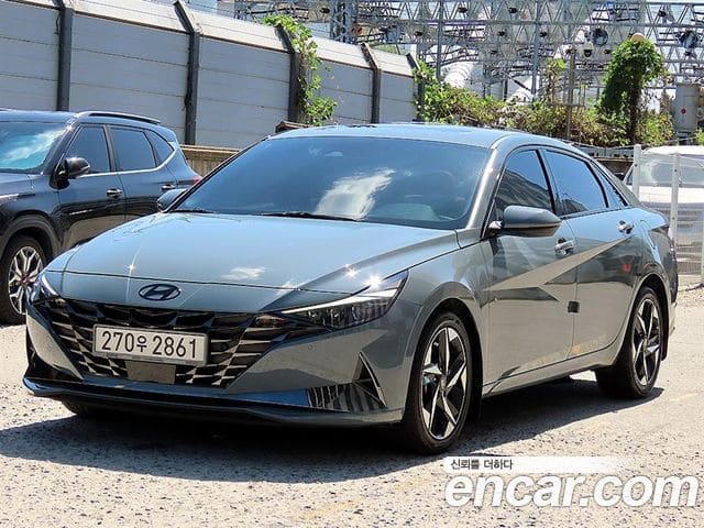 Hyundai Avante — фото 1
