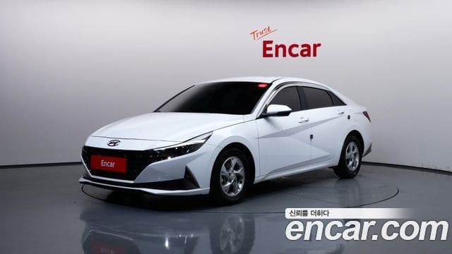 Hyundai Avante — фото 1