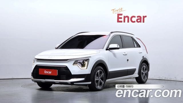 Kia Niro — фото 1