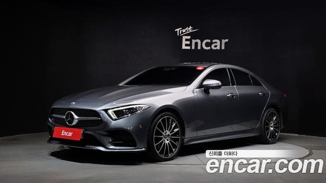 Mercedes-Benz CLS-Class — фото 1