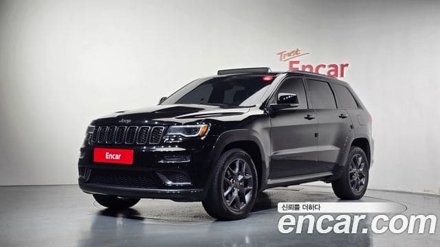 Jeep Grand Cherokee — фото 1