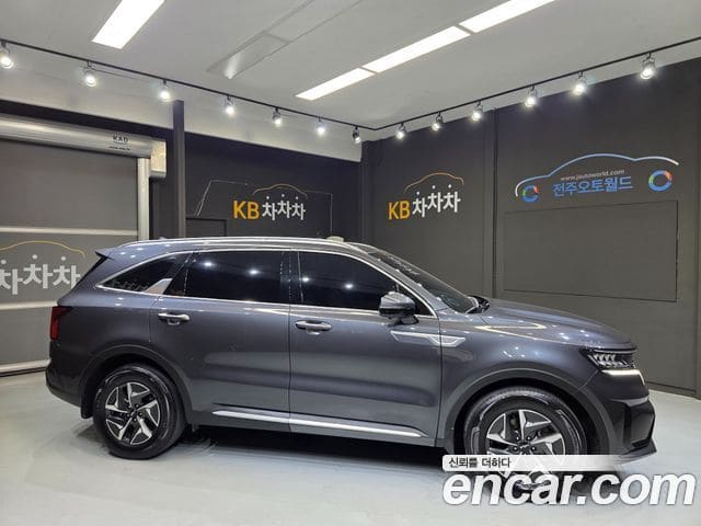 Kia Sorento — фото 1