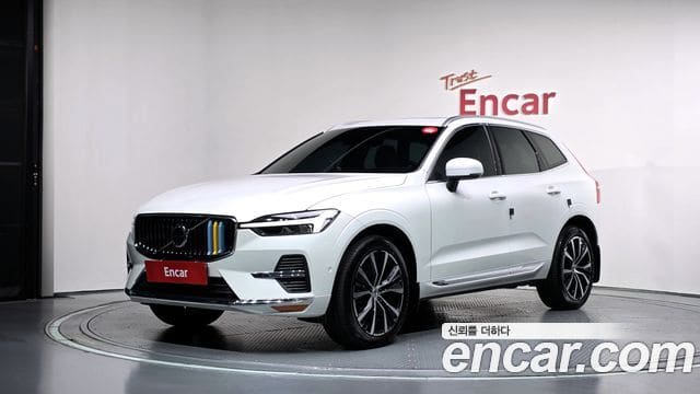 Volvo XC60 — фото 1