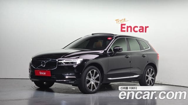 Volvo XC60 — фото 1