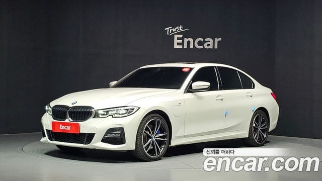 BMW 3 Series — фото 1
