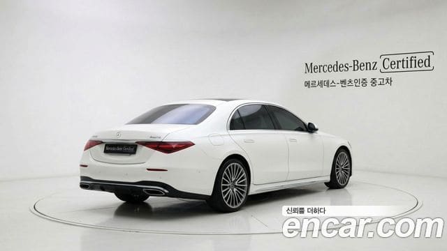 Mercedes-Benz S-Class — фото 1
