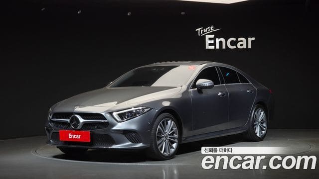 Mercedes-Benz CLS-Class — фото 1
