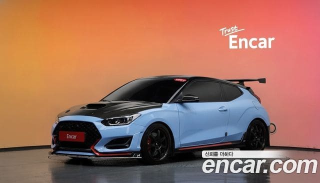 Hyundai Veloster — фото 1