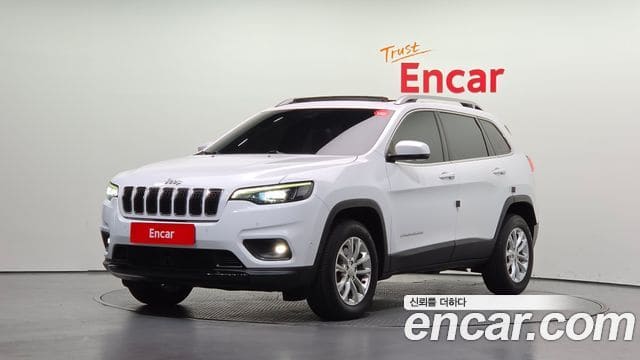 Jeep Cherokee — фото 1