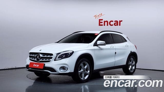 Mercedes-Benz GLA-Class — фото 1
