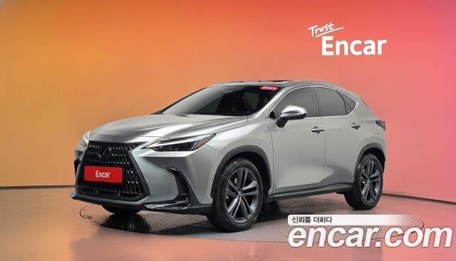 Lexus NX350h — фото 1