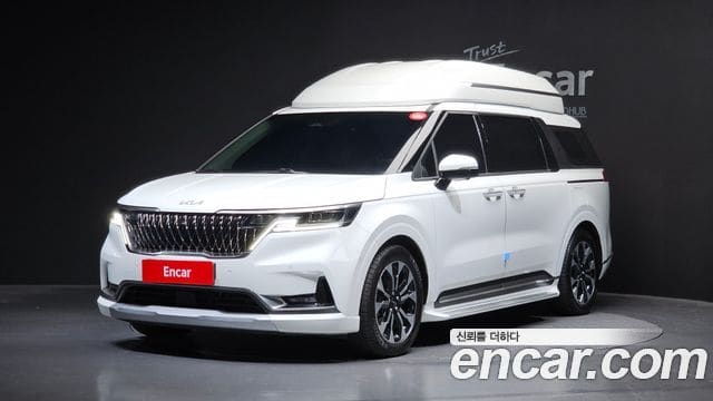 Kia Carnival — фото 1