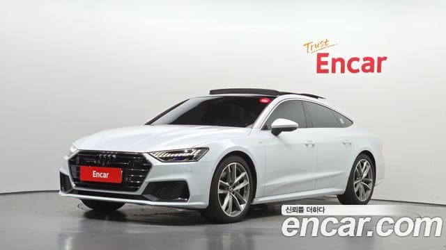 Audi A7 — фото 1