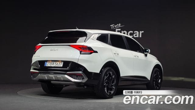 Kia Sportage — фото 1