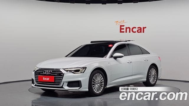 Audi A6 — фото 1