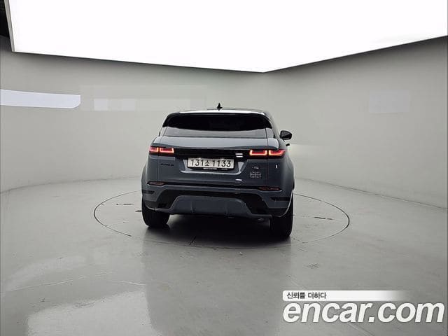 Land Rover Range Rover Evoque — фото 1