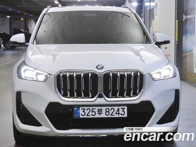 BMW X1 — фото 1