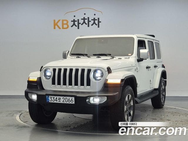 Jeep Wrangler — фото 1