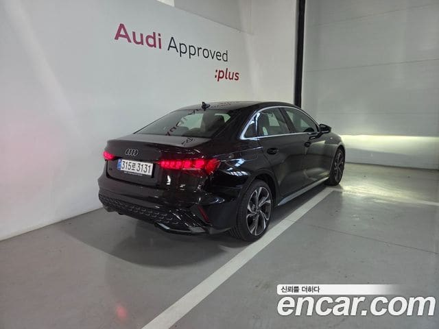 Audi A3 — фото 1
