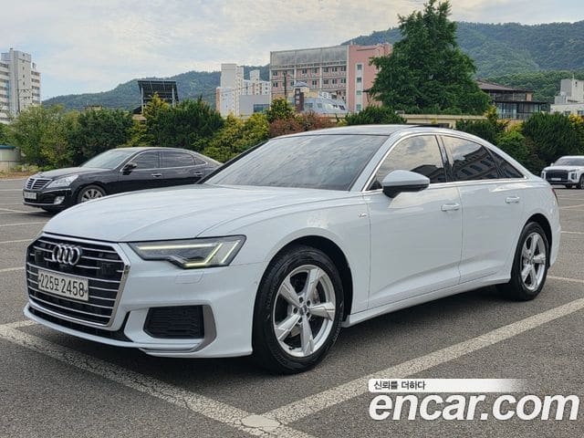 Audi A6 — фото 1