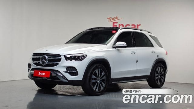Mercedes-Benz GLE-Class — фото 1