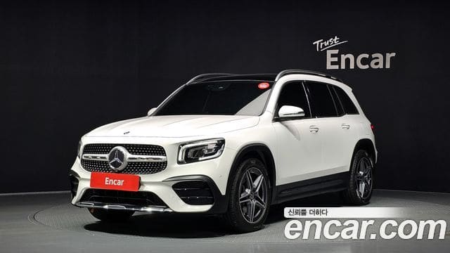 Mercedes-Benz GLB-Class — фото 1