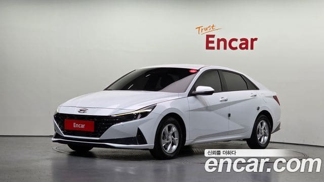 Hyundai Avante — фото 1